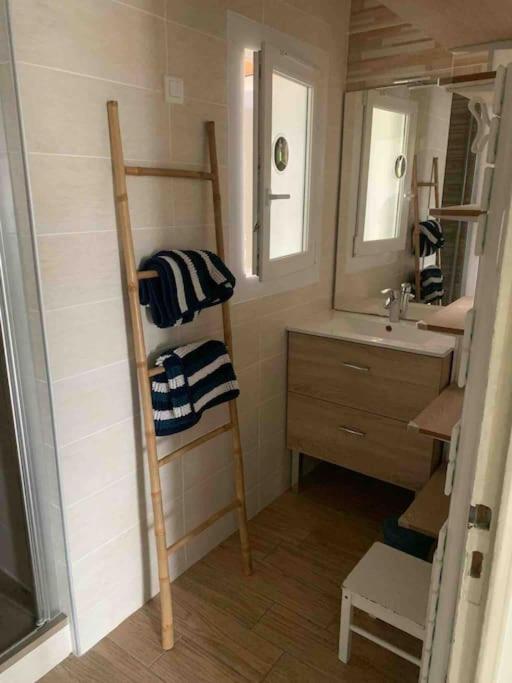 Appartement Familial En Bord De Mer La Seyne-sur-Mer Eksteriør billede