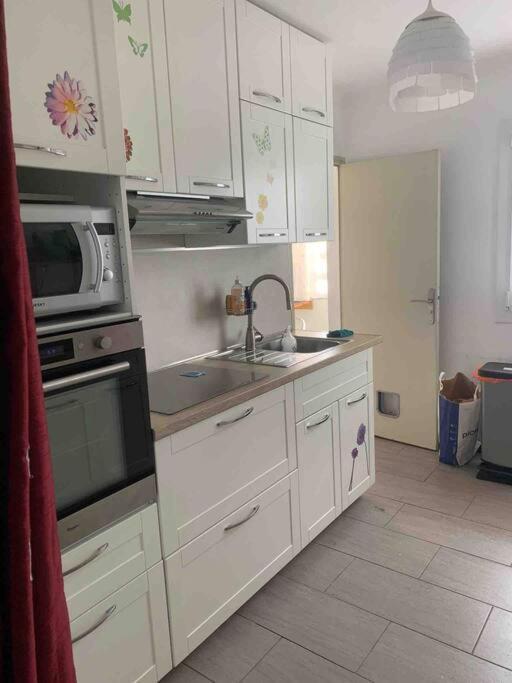 Appartement Familial En Bord De Mer La Seyne-sur-Mer Eksteriør billede