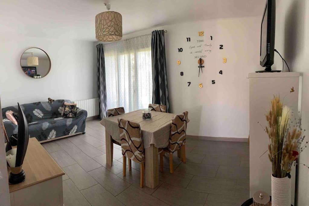 Appartement Familial En Bord De Mer La Seyne-sur-Mer Eksteriør billede