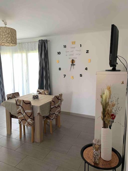 Appartement Familial En Bord De Mer La Seyne-sur-Mer Eksteriør billede